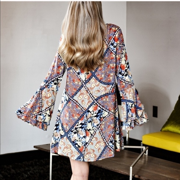 NWT Mix Print Bell Sleeve Dress - Picture 4 of 4